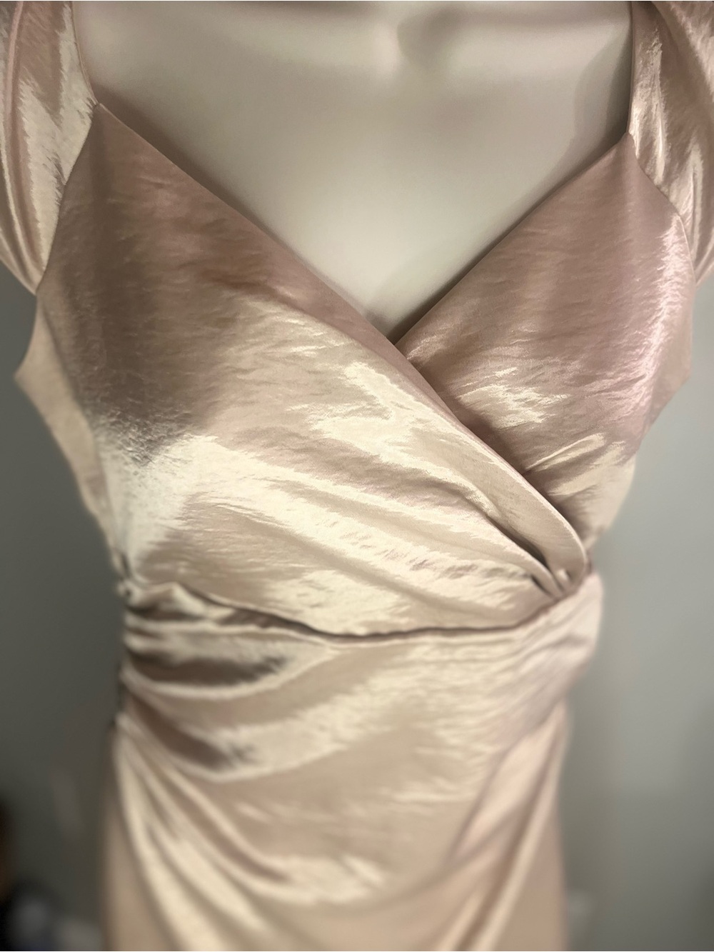 VENUS Satin Blush V-Neck Midi Dress - Picture 3 of 11